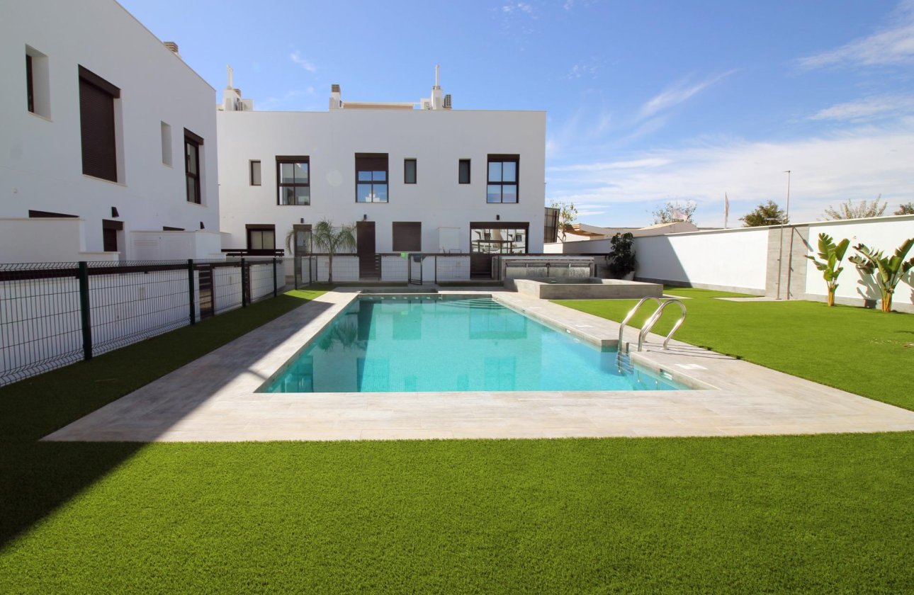 Nieuwbouw Woningen - Villa -
Pilar de la Horadada - parque Andromeda