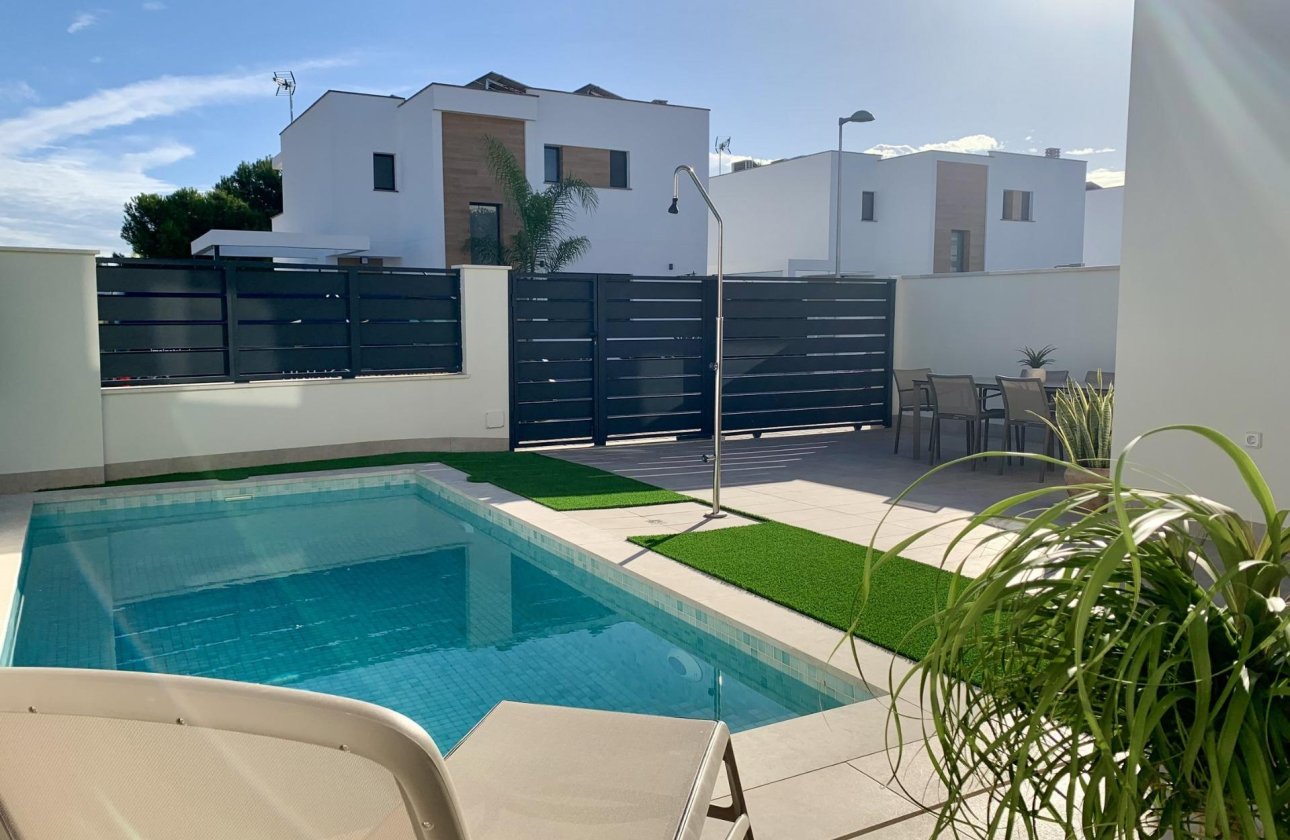 Nieuwbouw Woningen - Villa -
San Javier - Roda Golf