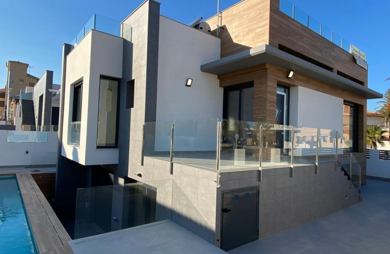 Nieuwbouw Woningen - Villa -
Torrevieja - La Mata Pueblo