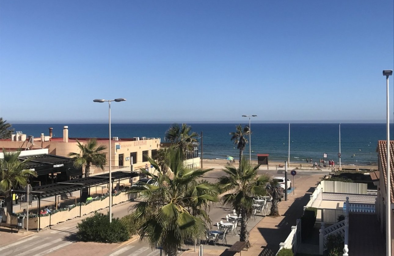 Nieuwbouw Woningen - Villa -
Torrevieja - La Mata Pueblo