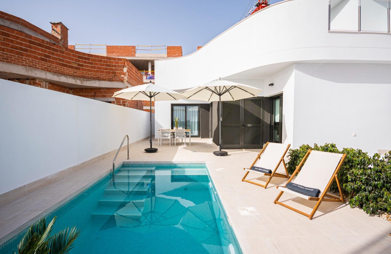 Nieuwbouw Woningen - Villa -
Torrevieja - Lago Jardín II