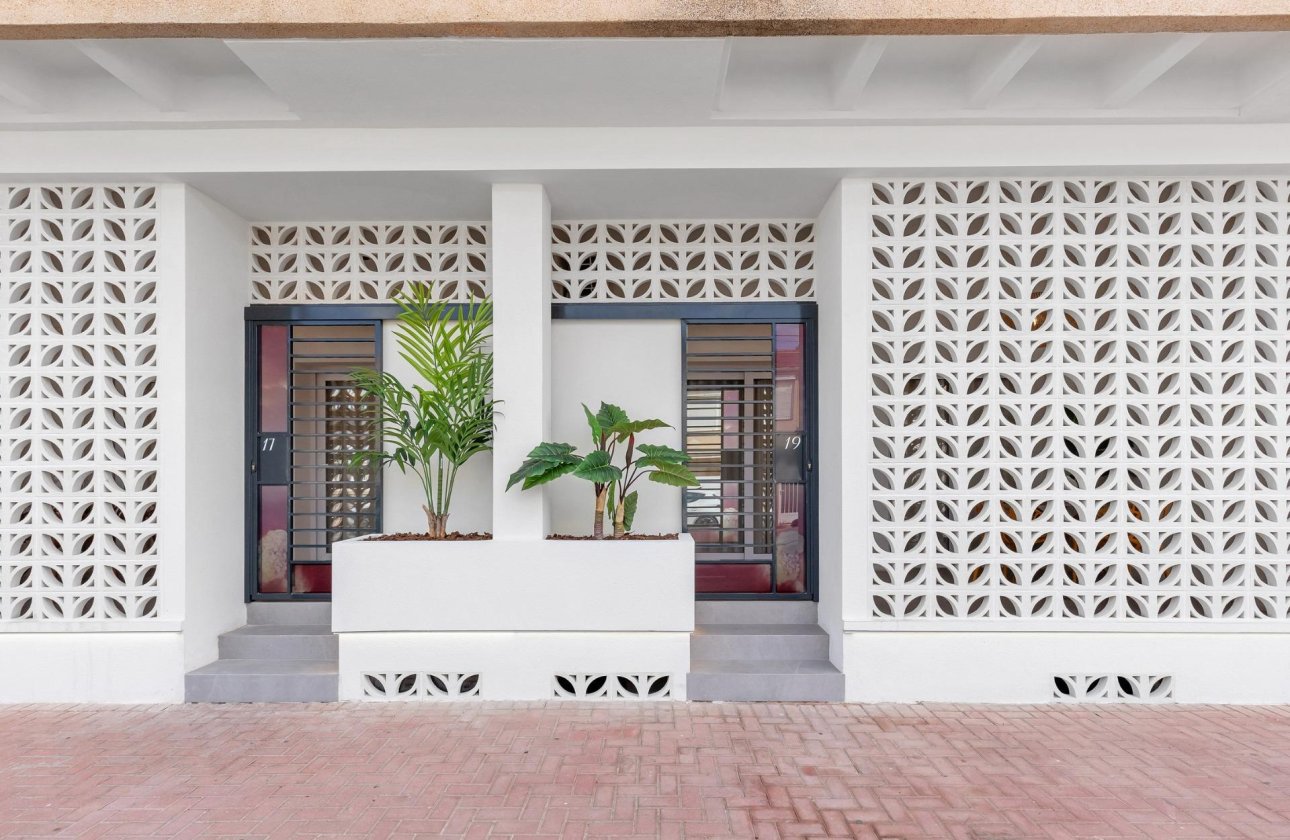 Nouvelle Construction - Appartement -
Torrevieja - Playa Los Naufragos