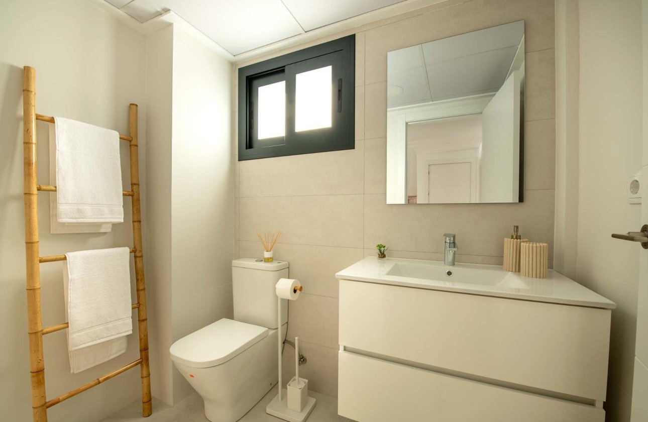 Nouvelle Construction - Bungalow -
Cox - San Fernando