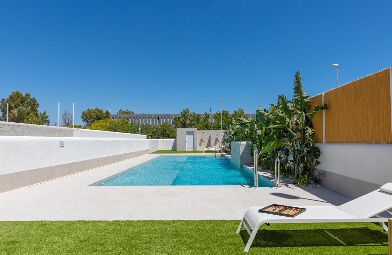Nouvelle Construction - Bungalow -
Dolores - Sector 3