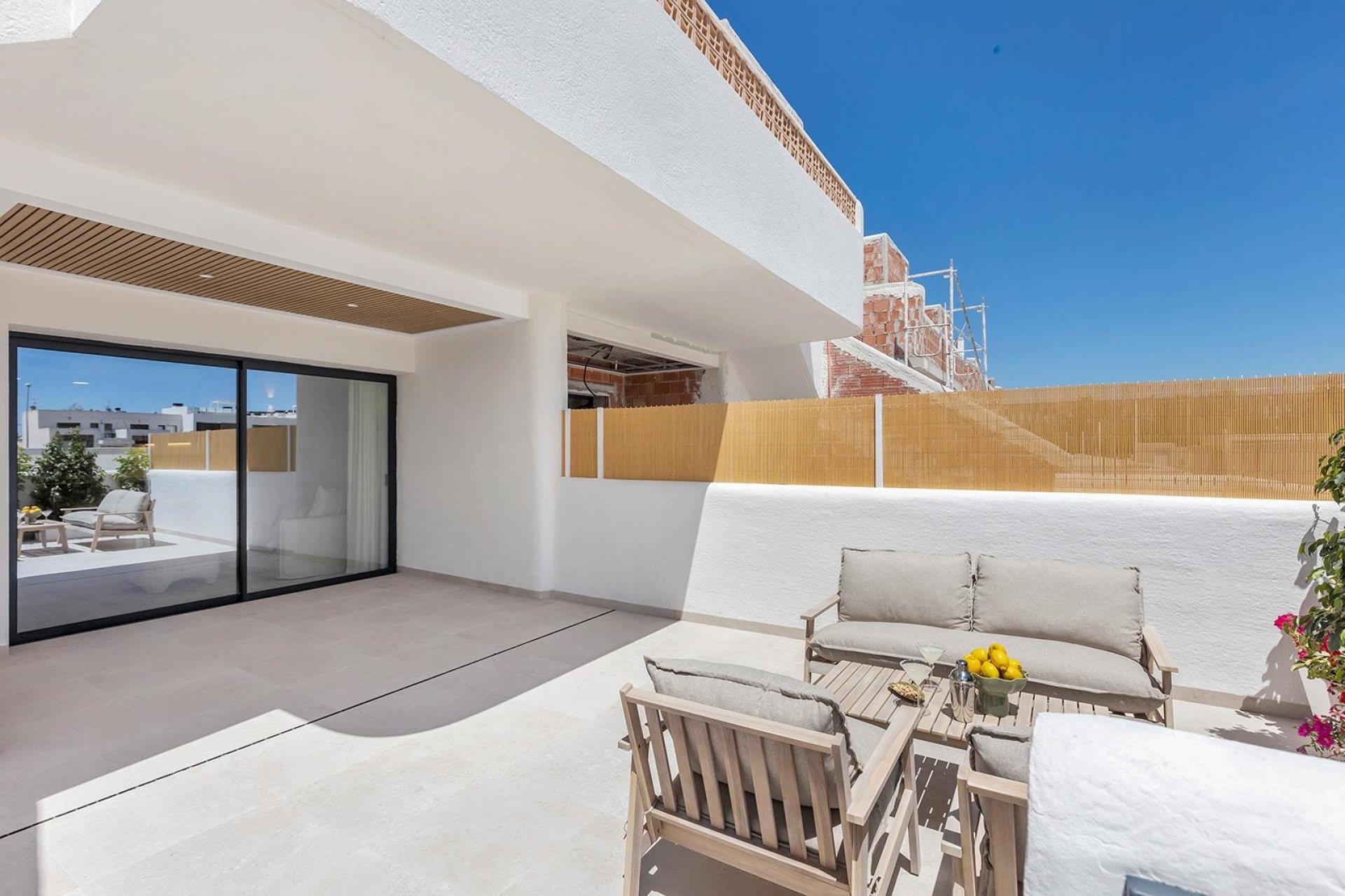 Nouvelle Construction - Bungalow -
Dolores - Sector 3