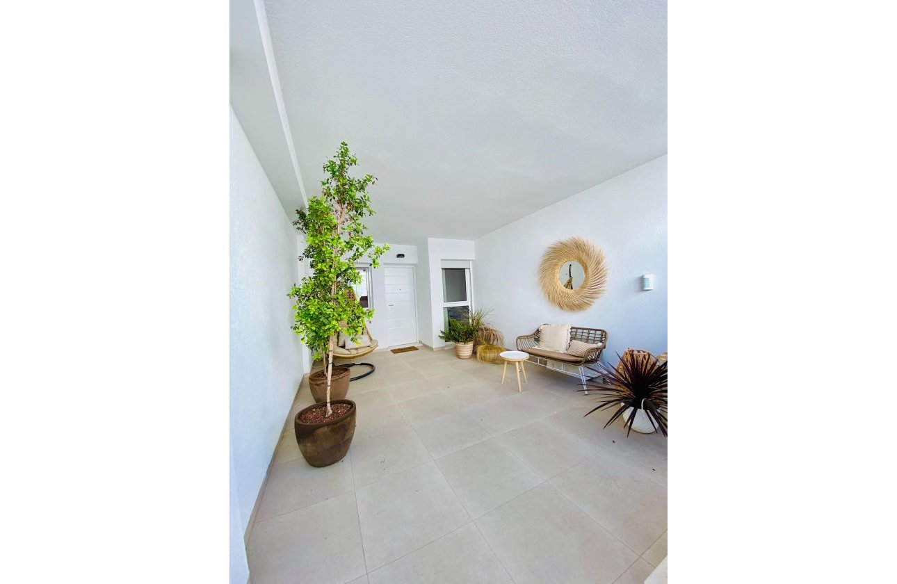 Nouvelle Construction - Ground Floor Bungalow -
Pilar de la Horadada - pueblo