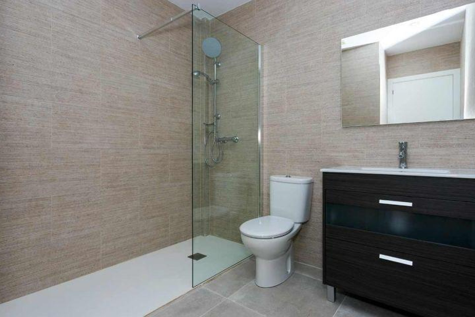 Nouvelle Construction - Quad -
Daya Nueva - Centro