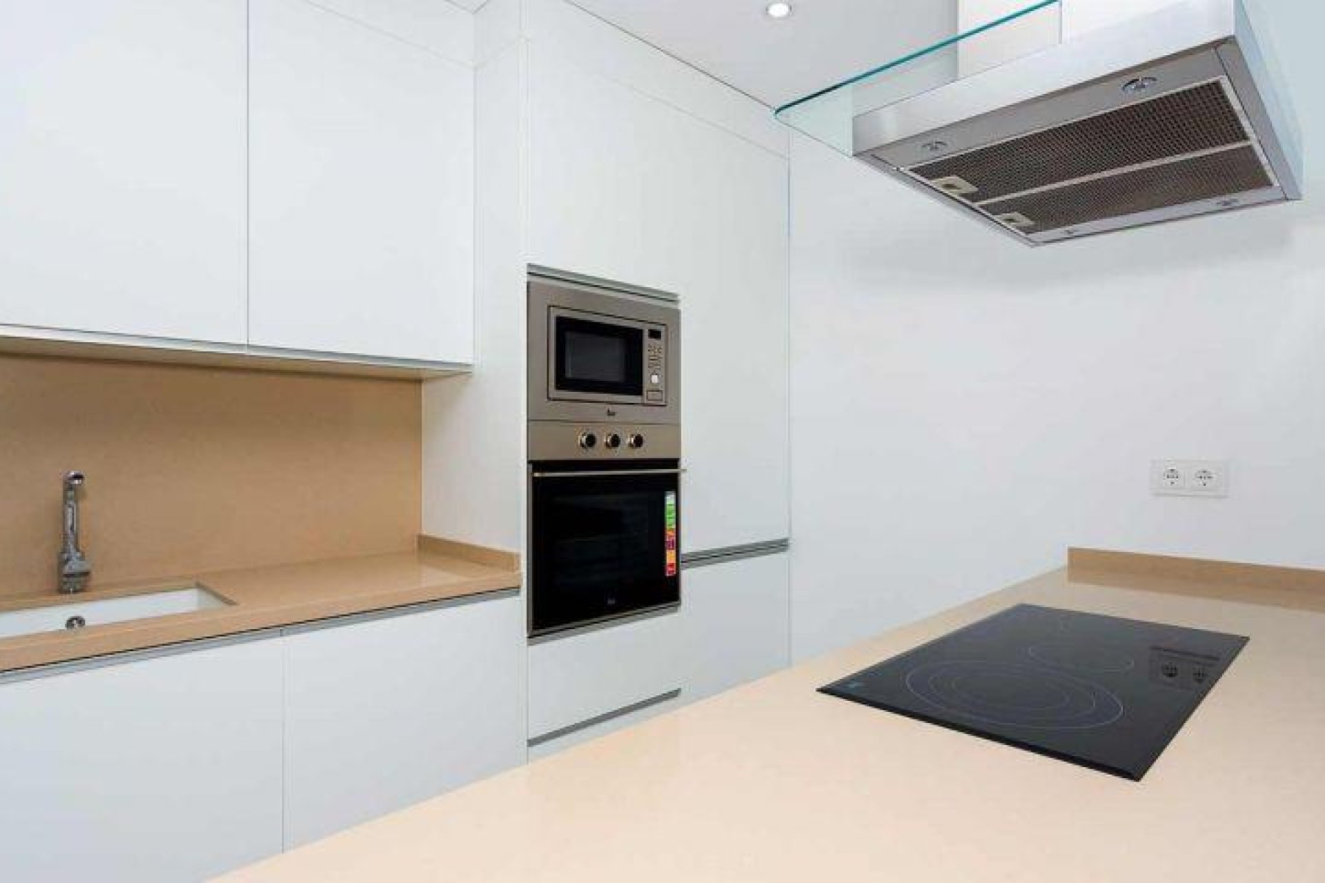 Nouvelle Construction - Quad House -
Daya Nueva - Centro