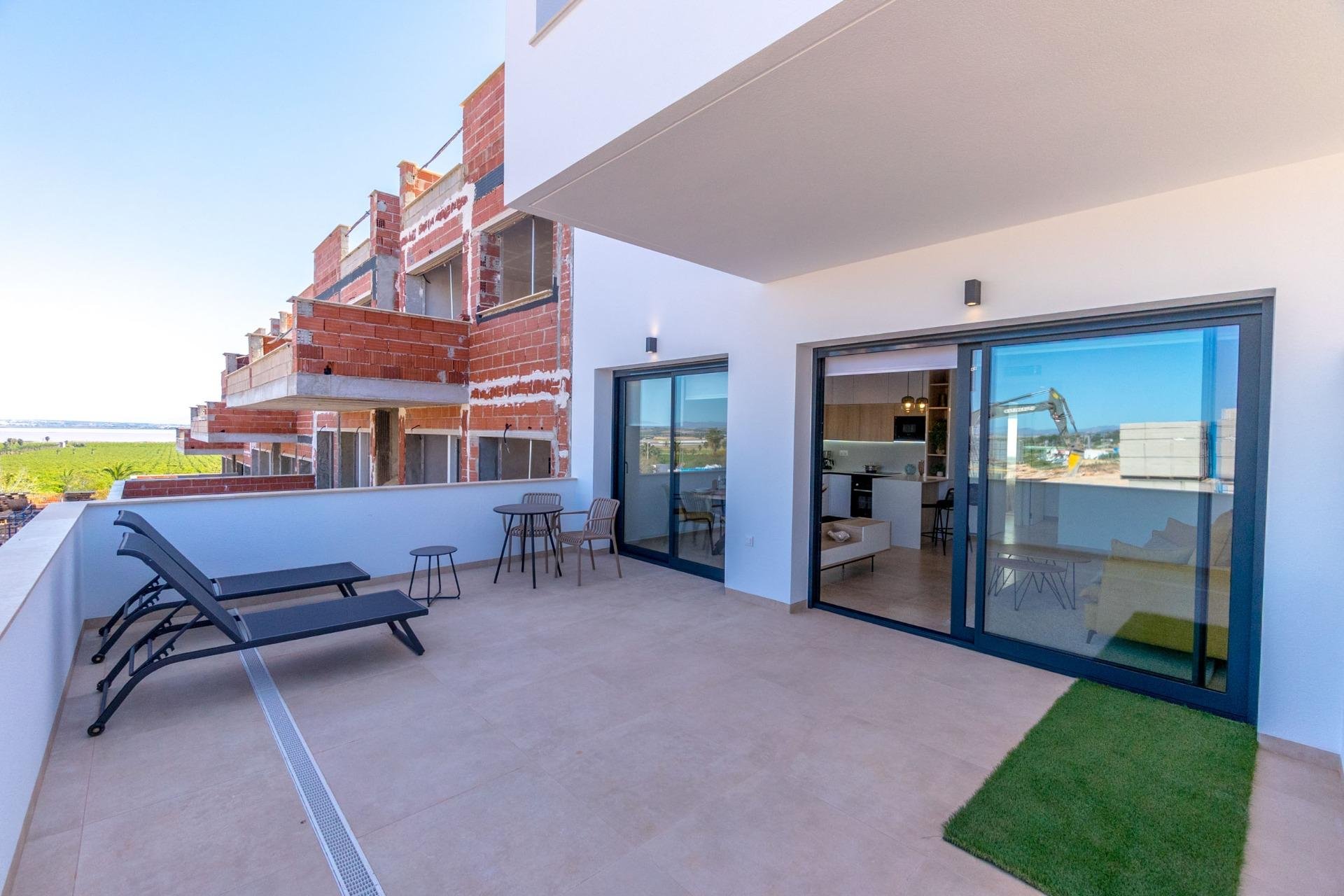 Nouvelle Construction - Top Floor Bungalow -
Torrevieja - Los Balcones