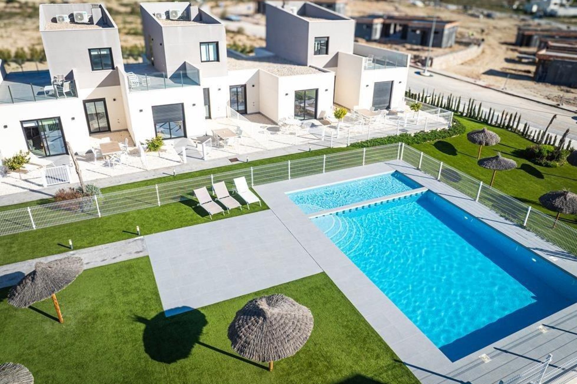 Nouvelle Construction - Town House -
Baños y Mendigo - Altaona Golf