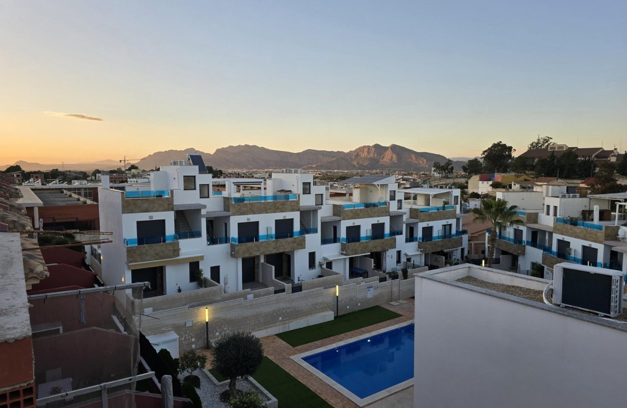 Nouvelle Construction - Town House -
Bigastro - pueblo