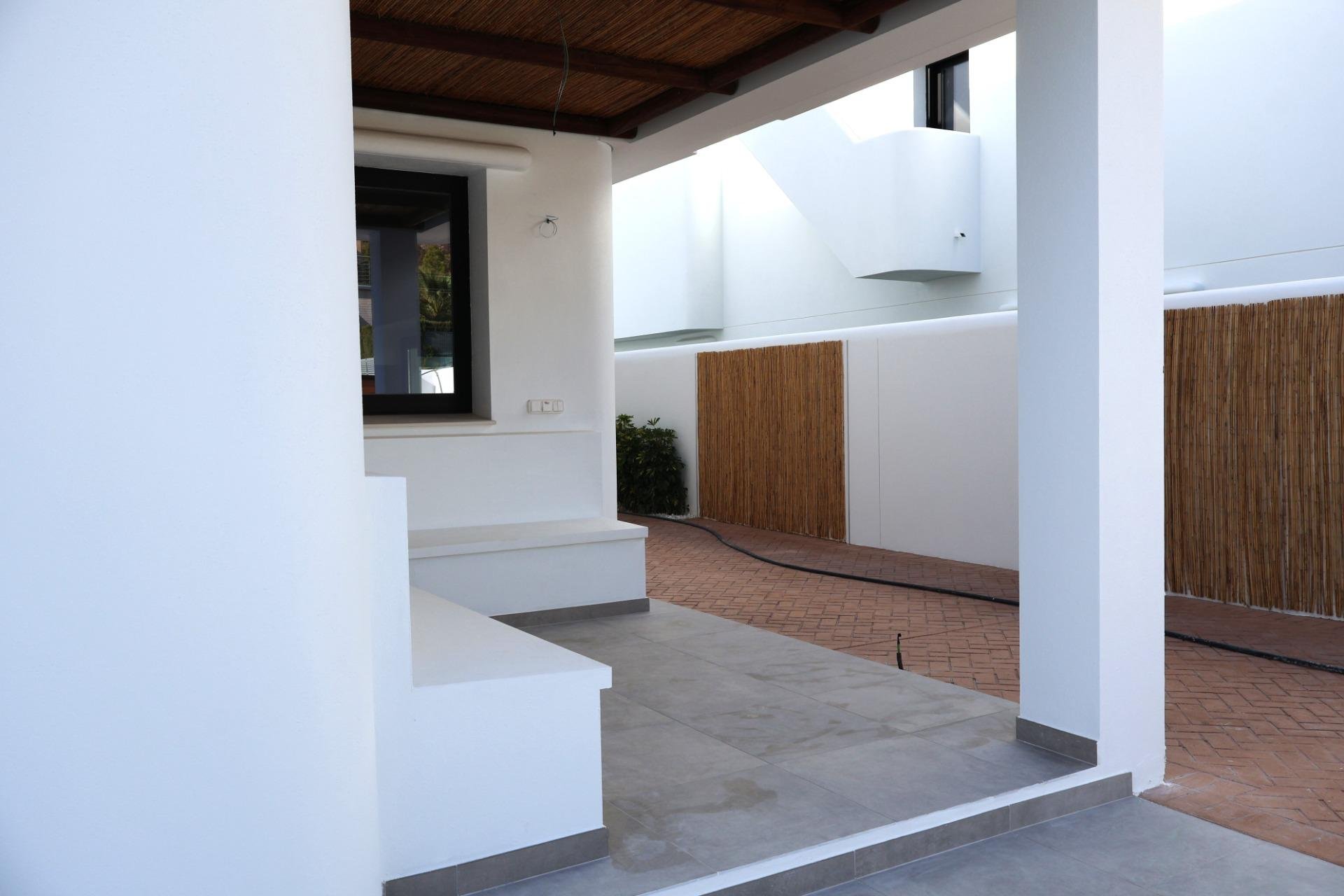 Nouvelle Construction - Villa -
Alfas del Pí - El Albir