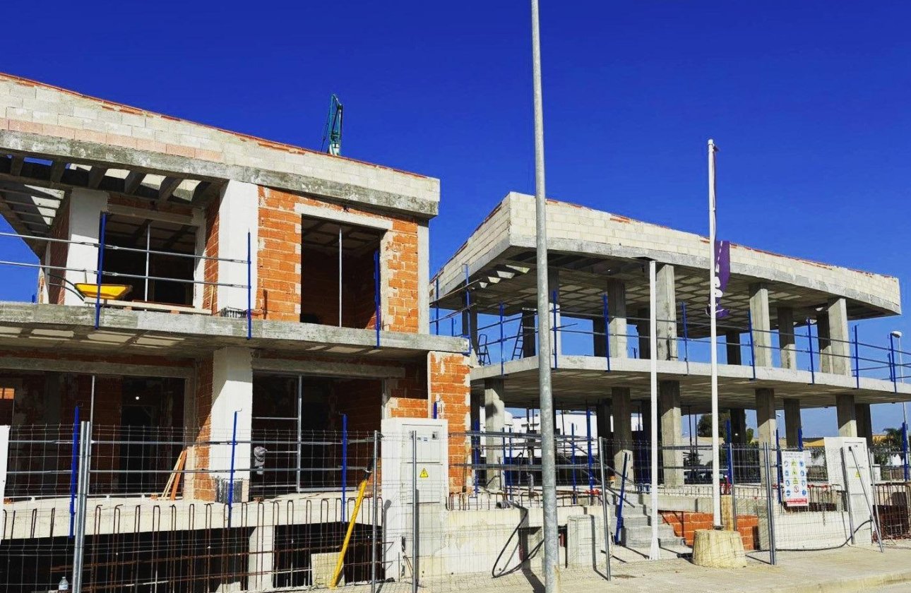 Nouvelle Construction - Villa -
Dolores - polideportivo