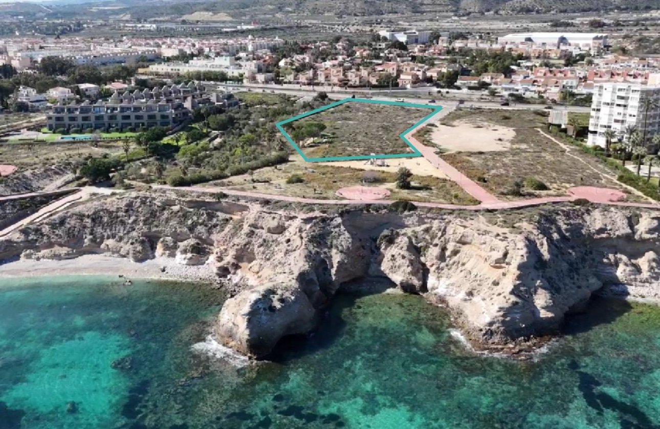 Nouvelle Construction - Villa -
El Campello - Platja de L´Amerador