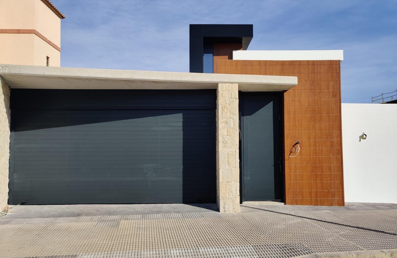 Nouvelle Construction - Villa -
Orihuela Costa - La Zenia