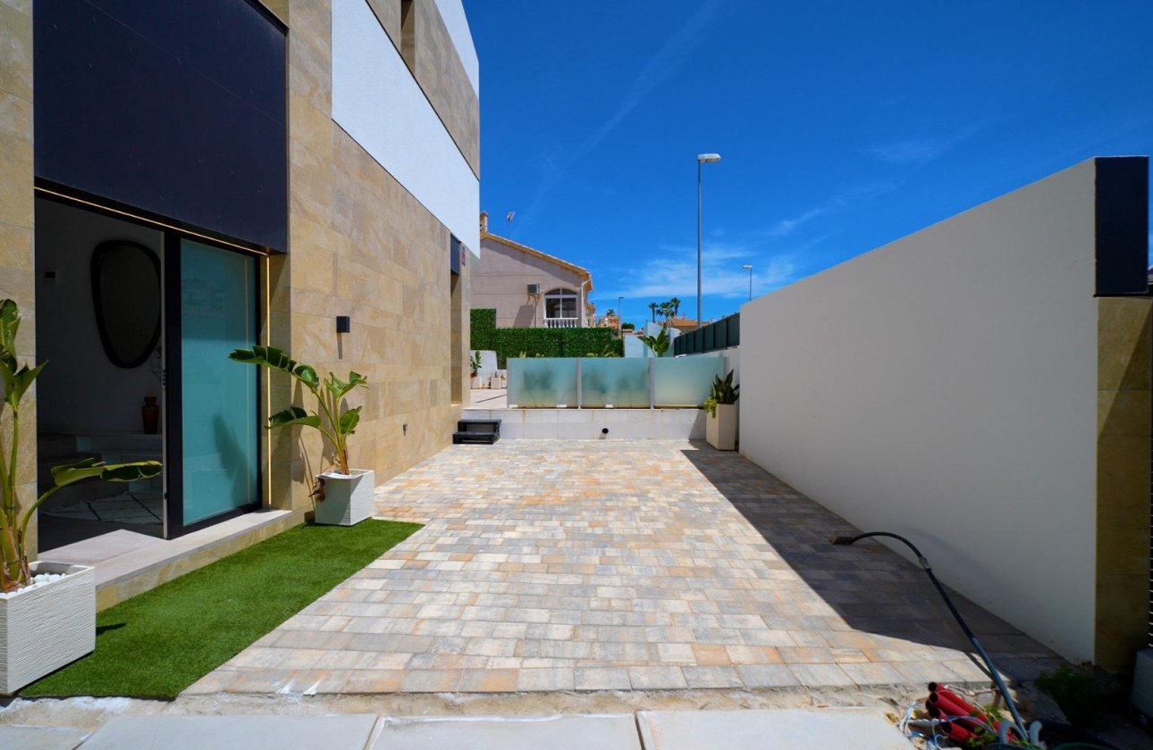 Nouvelle Construction - Villa -
Orihuela Costa - Los Altos
