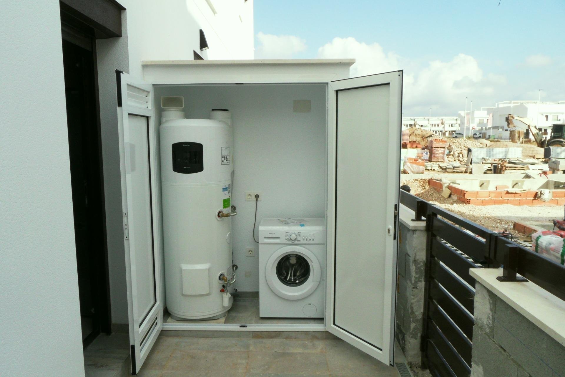 Nouvelle Construction - Villa -
Pilar de la Horadada - parque Andromeda