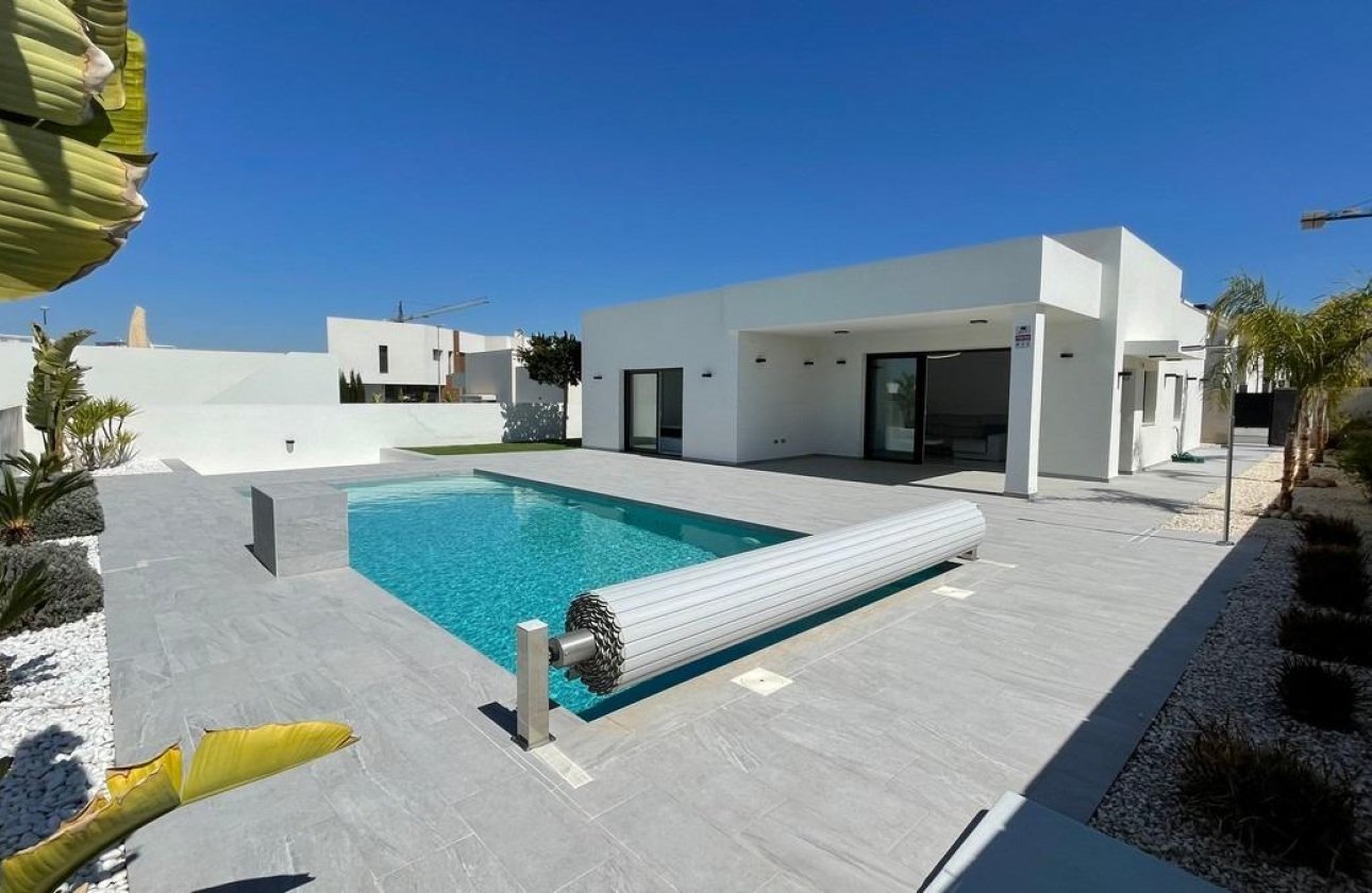 Nouvelle Construction - Villa -
Rafal - polideportivo