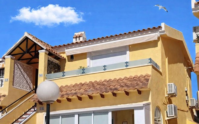 Penthouse - Herverkoop - Villamartin -
                Costa Blanca