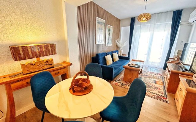 Penthouse - Revente - Torrevieja -
                Centro