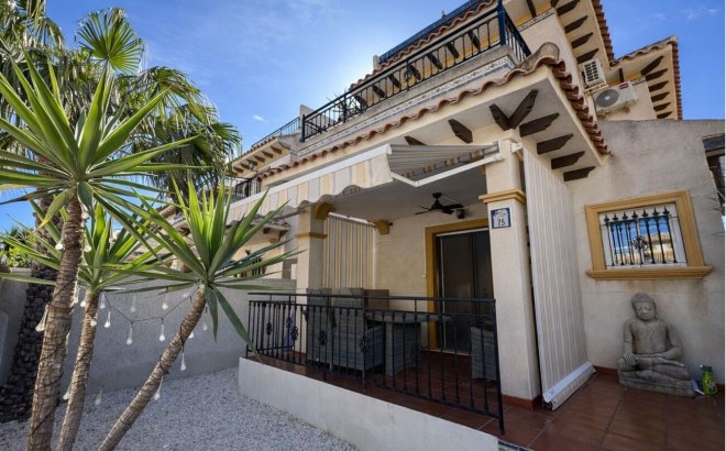 Quad House - Herverkoop - La Zenia - Costa Blanca