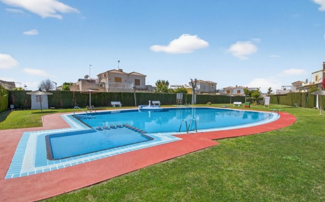 Quad House - Resale - Playa Flamenca - Serena III