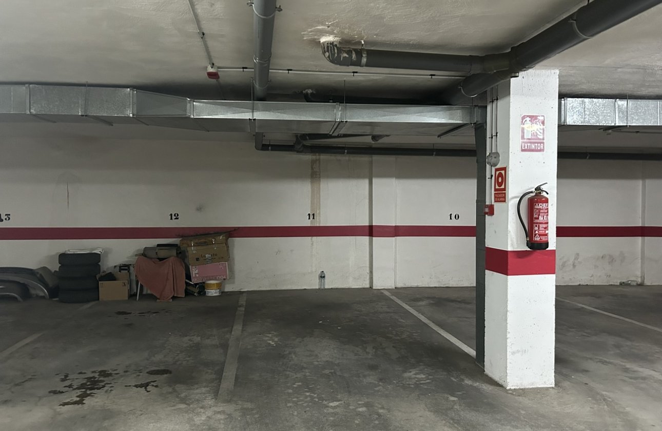 Resale - Apartment -
2778 - Inland