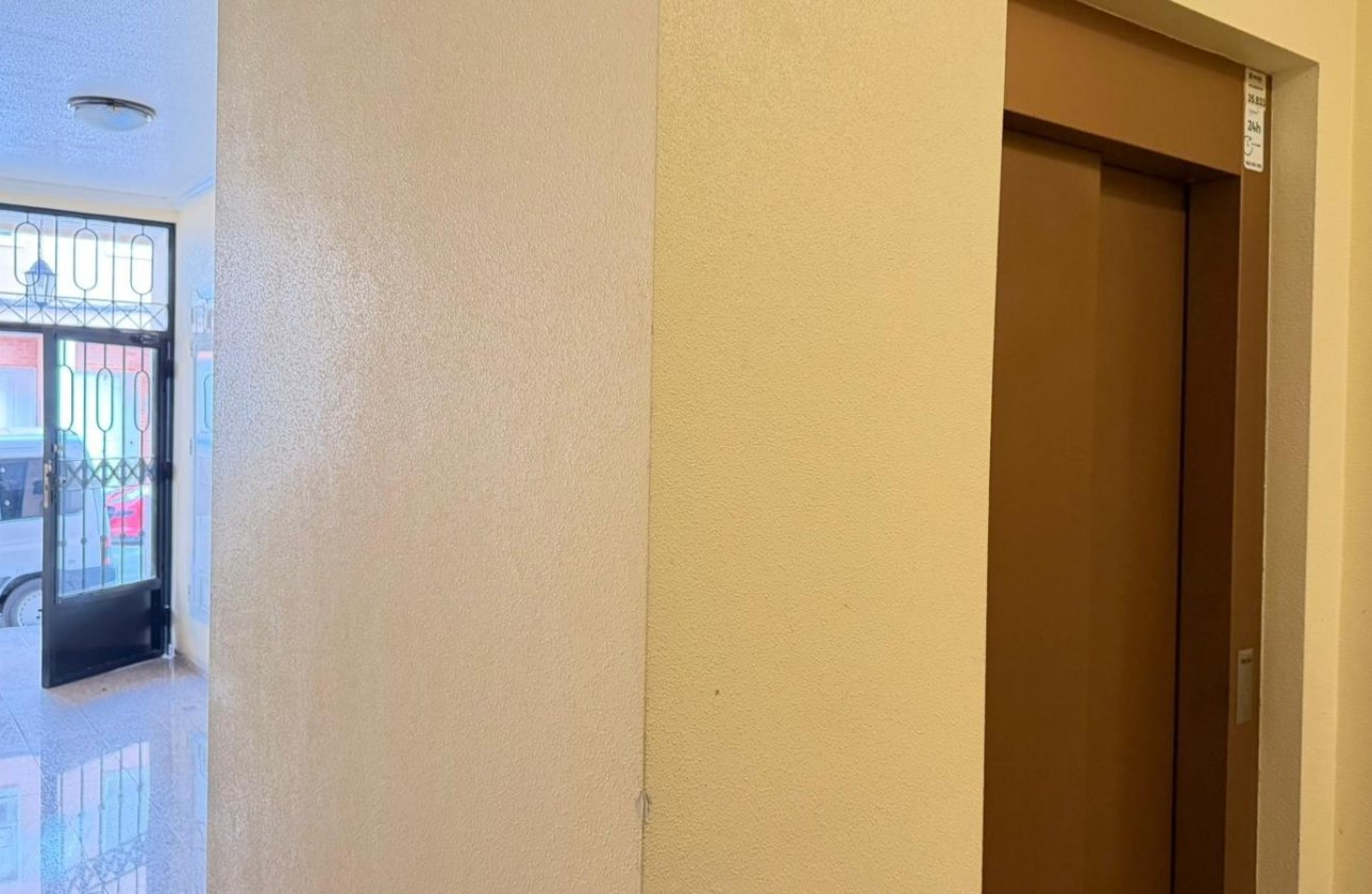 Resale - Apartment -
Benijofar - Pueblo 4