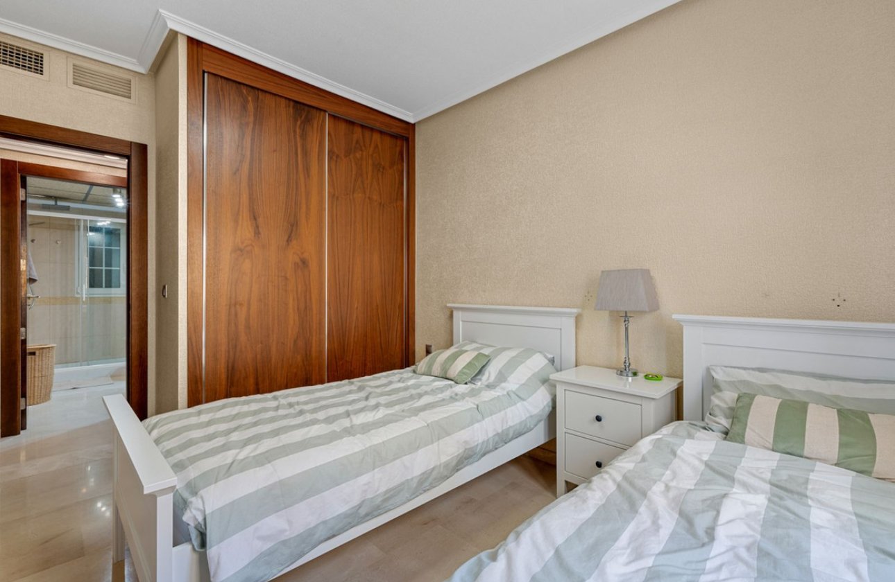 Resale - Apartment -
Cabo Roig - Costa Blanca