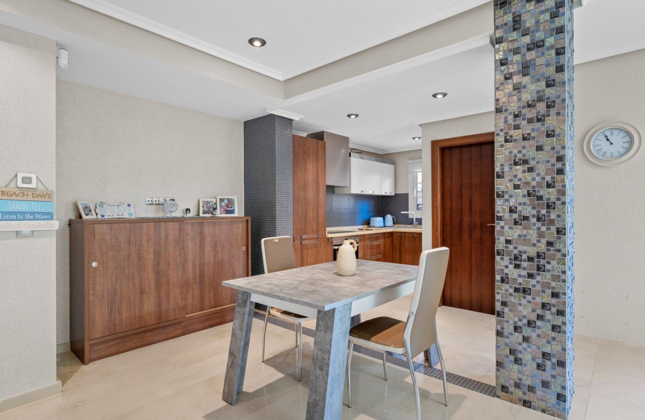 Resale - Apartment -
Cabo Roig - Costa Blanca