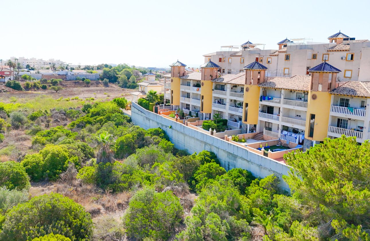 Resale - Apartment -
Cabo Roig - Costa Blanca