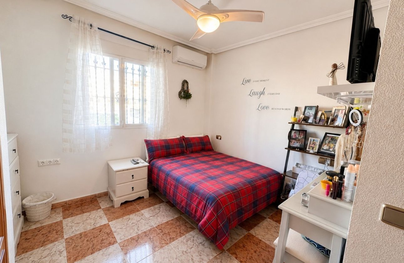 Resale - Apartment -
Cabo Roig - Costa Blanca