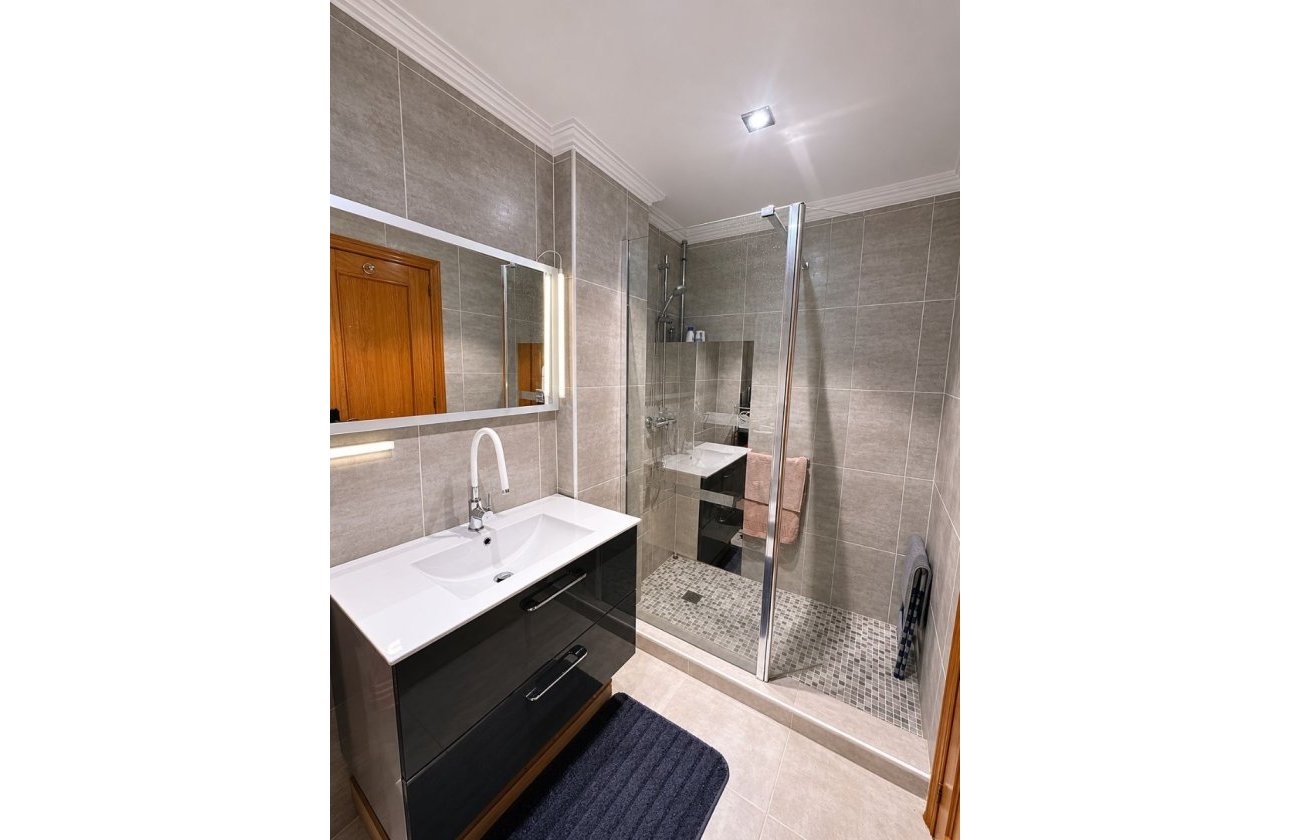 Resale - Apartment -
Cabo Roig - Costa Blanca