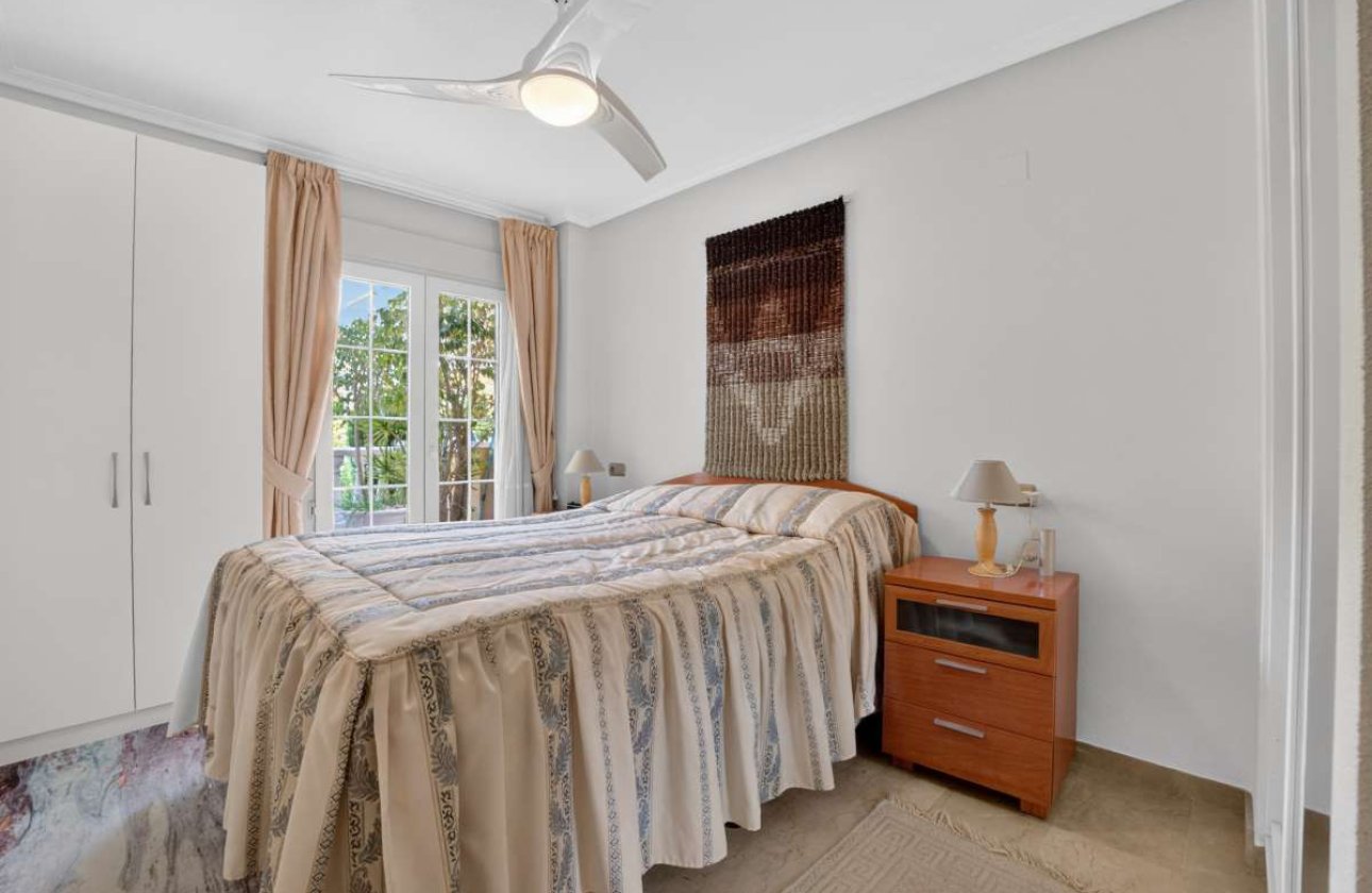 Resale - Apartment -
Cabo Roig - Costa Blanca