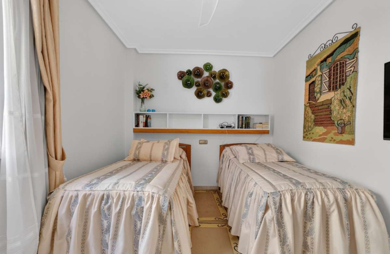 Resale - Apartment -
Cabo Roig - Costa Blanca