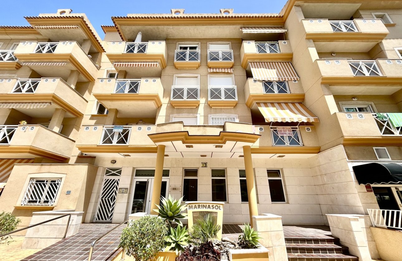 Resale - Apartment -
Cabo Roig - Costa Blanca