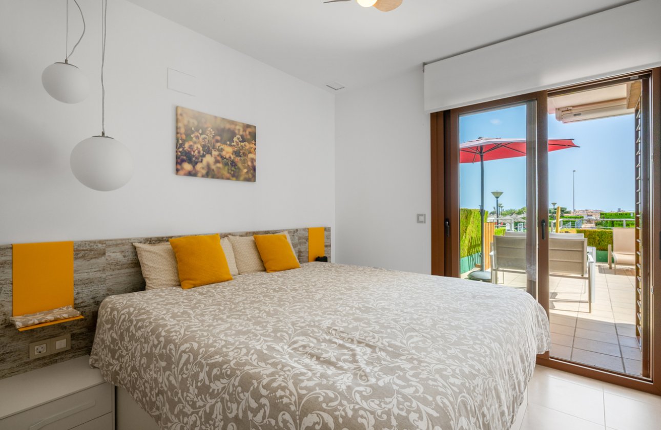 Resale - Apartment -
Cabo Roig - Costa Blanca