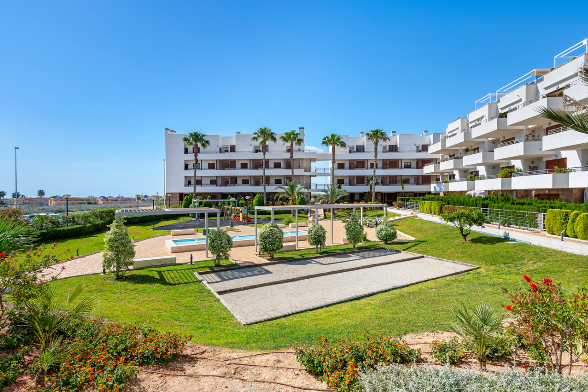 Resale - Apartment -
Cabo Roig - Costa Blanca