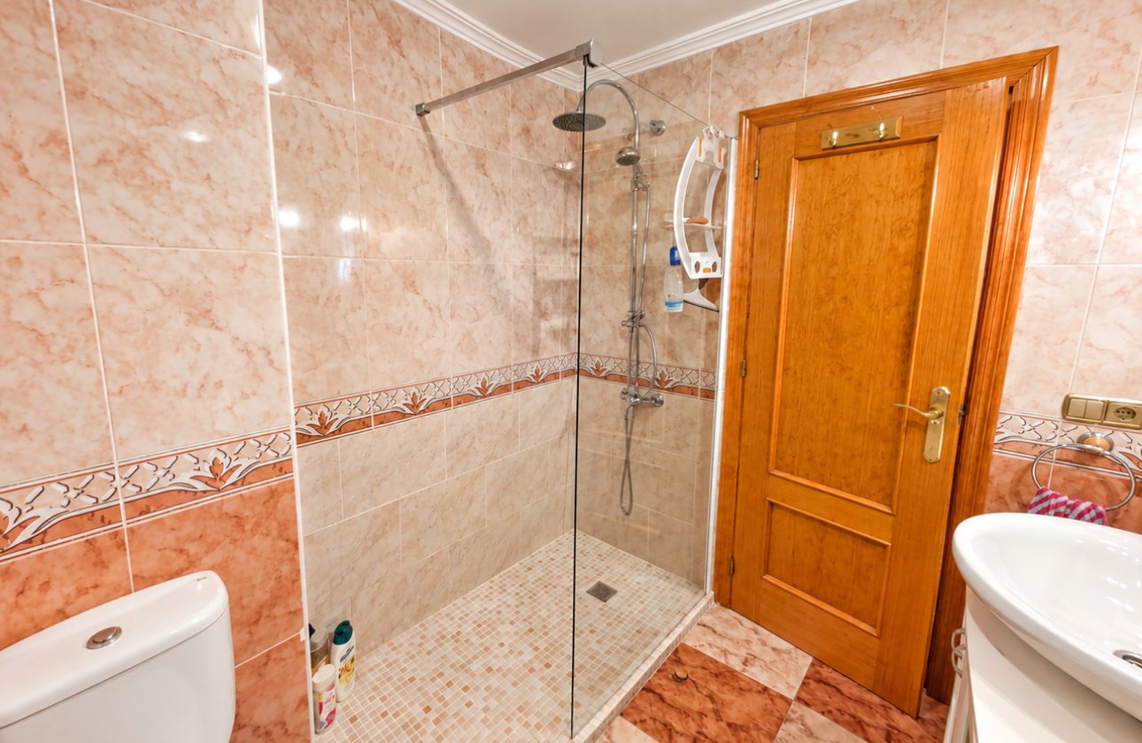 Resale - Apartment -
Cabo Roig - Costa Blanca