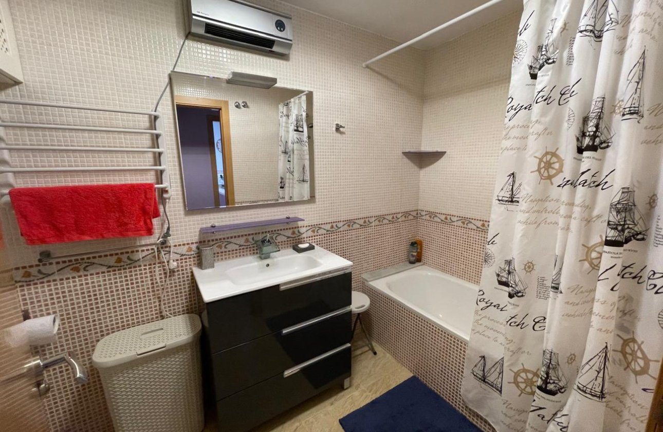 Resale - Apartment -
Campoamor - Costa Blanca