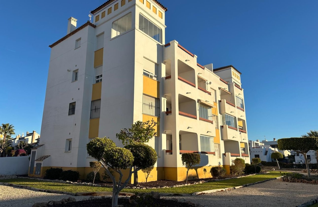 Resale - Apartment -
Campoamor - Costa Blanca