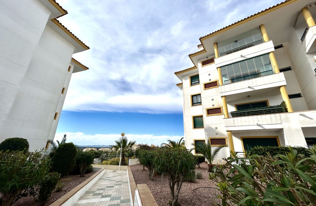 Resale - Apartment -
Campoamor - Costa Blanca
