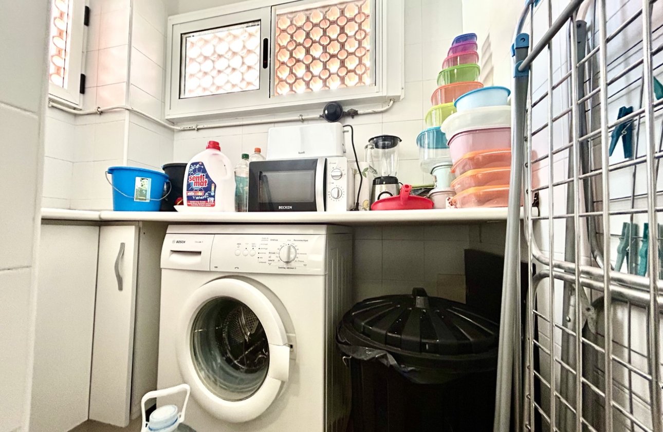 Resale - Apartment -
Campoamor - Costa Blanca