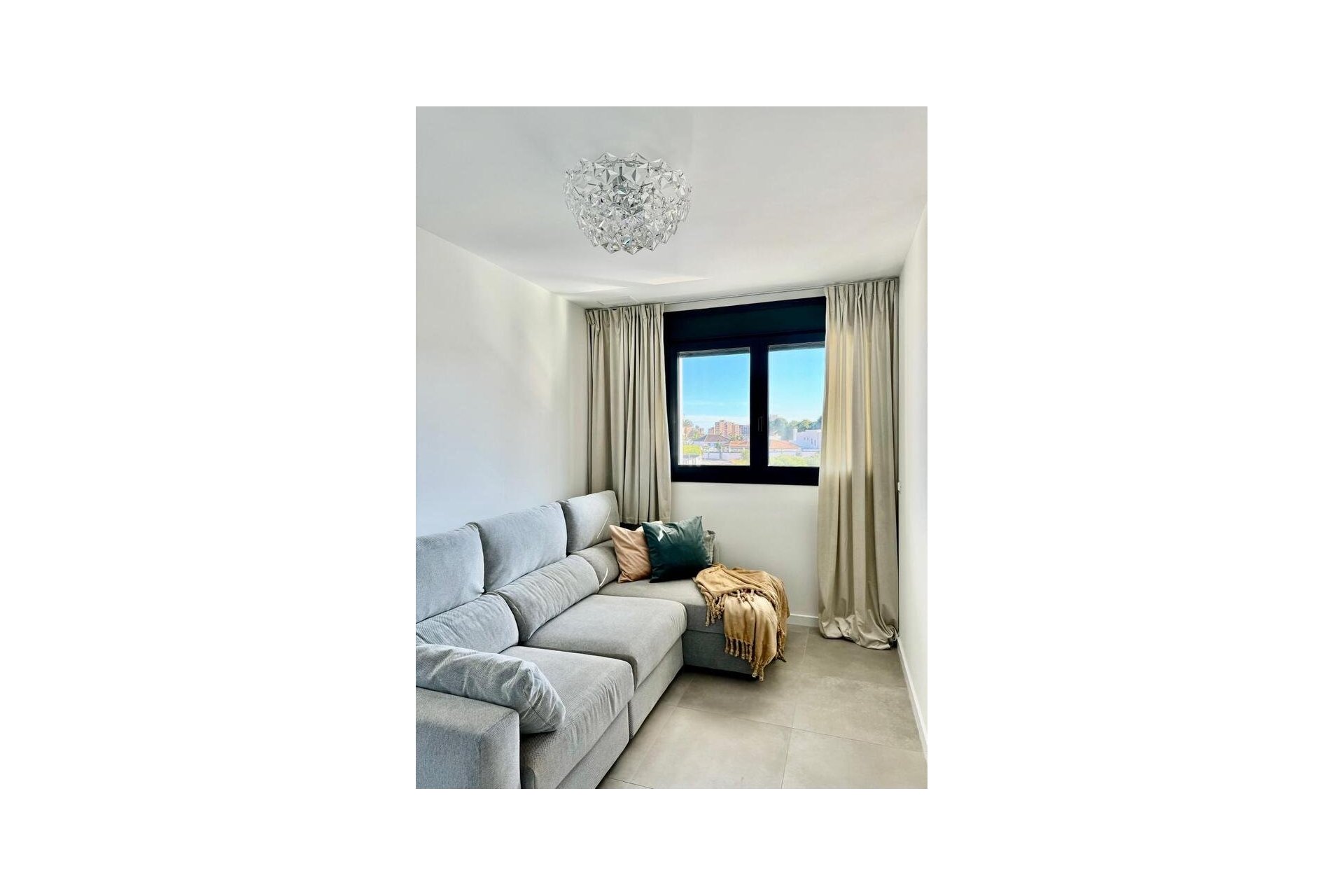 Resale - Apartment -
Dehesa de Campoamor - Costa Blanca