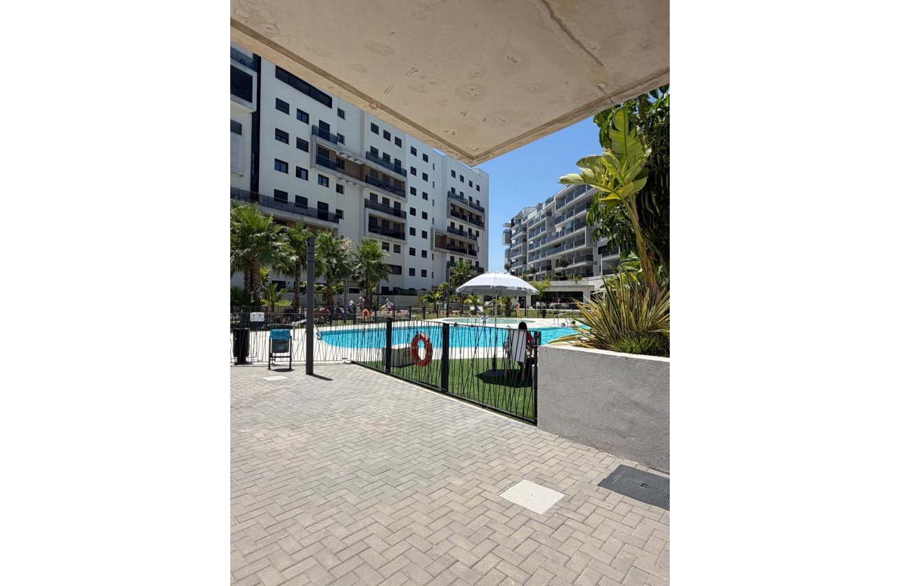 Resale - Apartment -
Dehesa de Campoamor - Costa Blanca