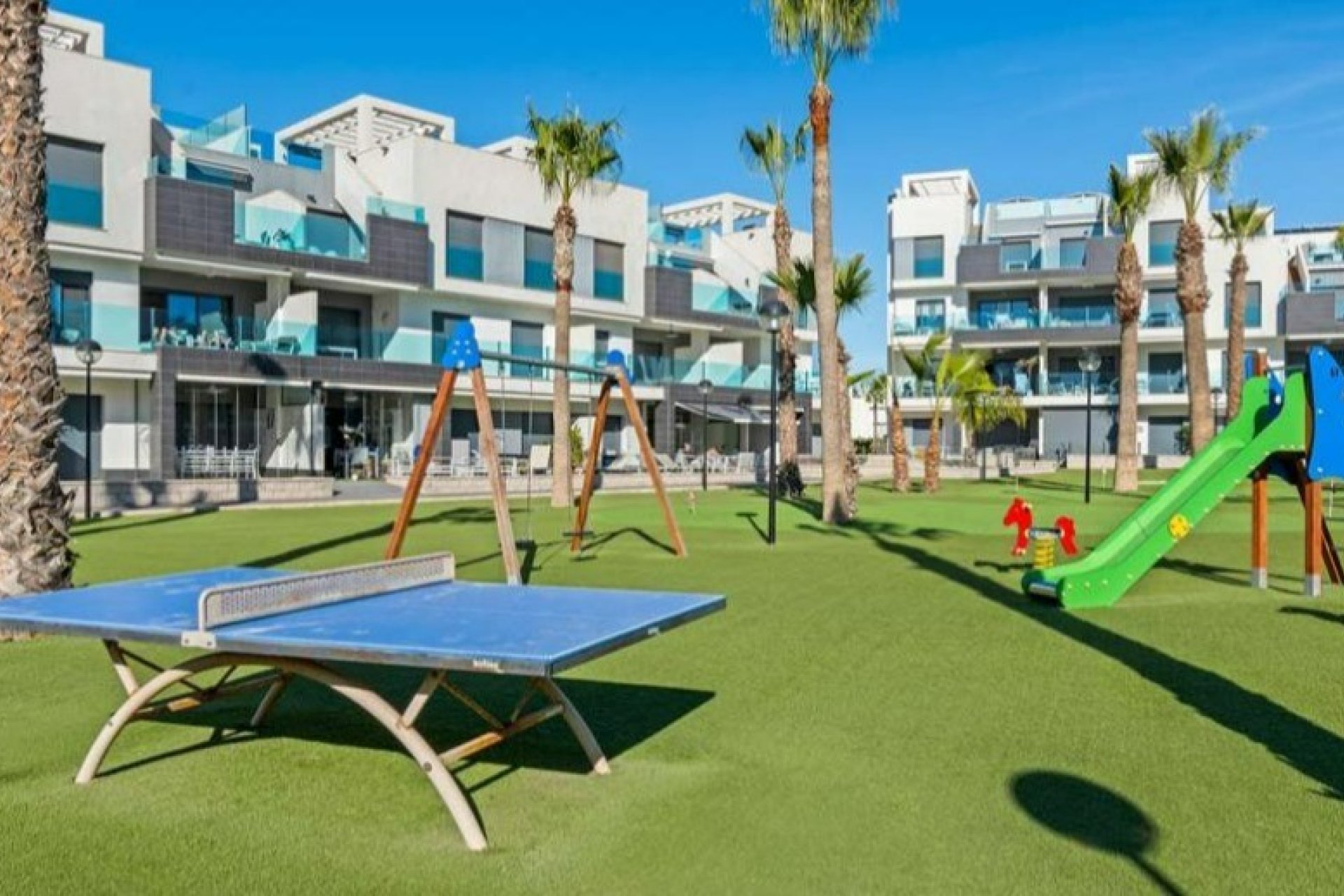 Resale - Apartment -
El Raso - Costa Blanca