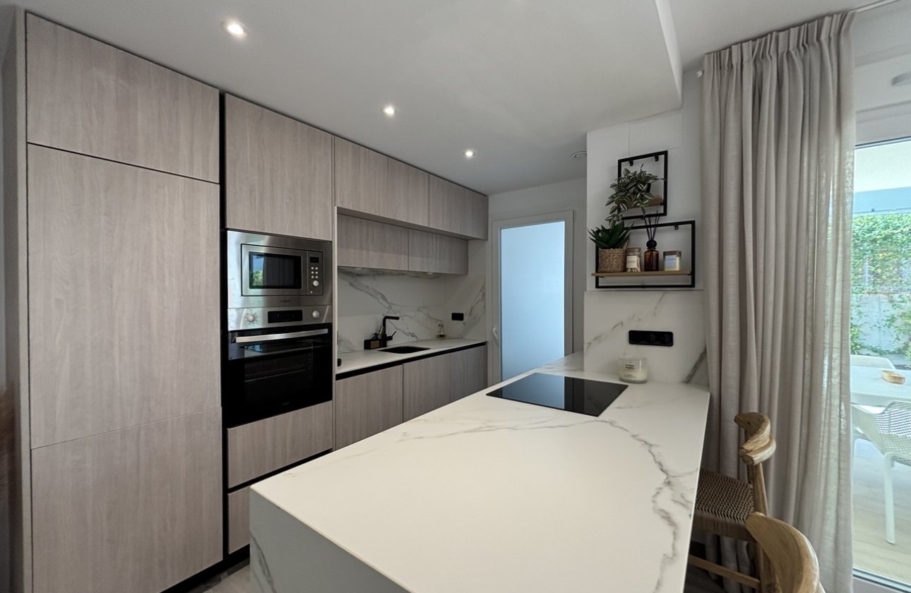 Resale - Apartment -
La Finca Golf Resort - Inland