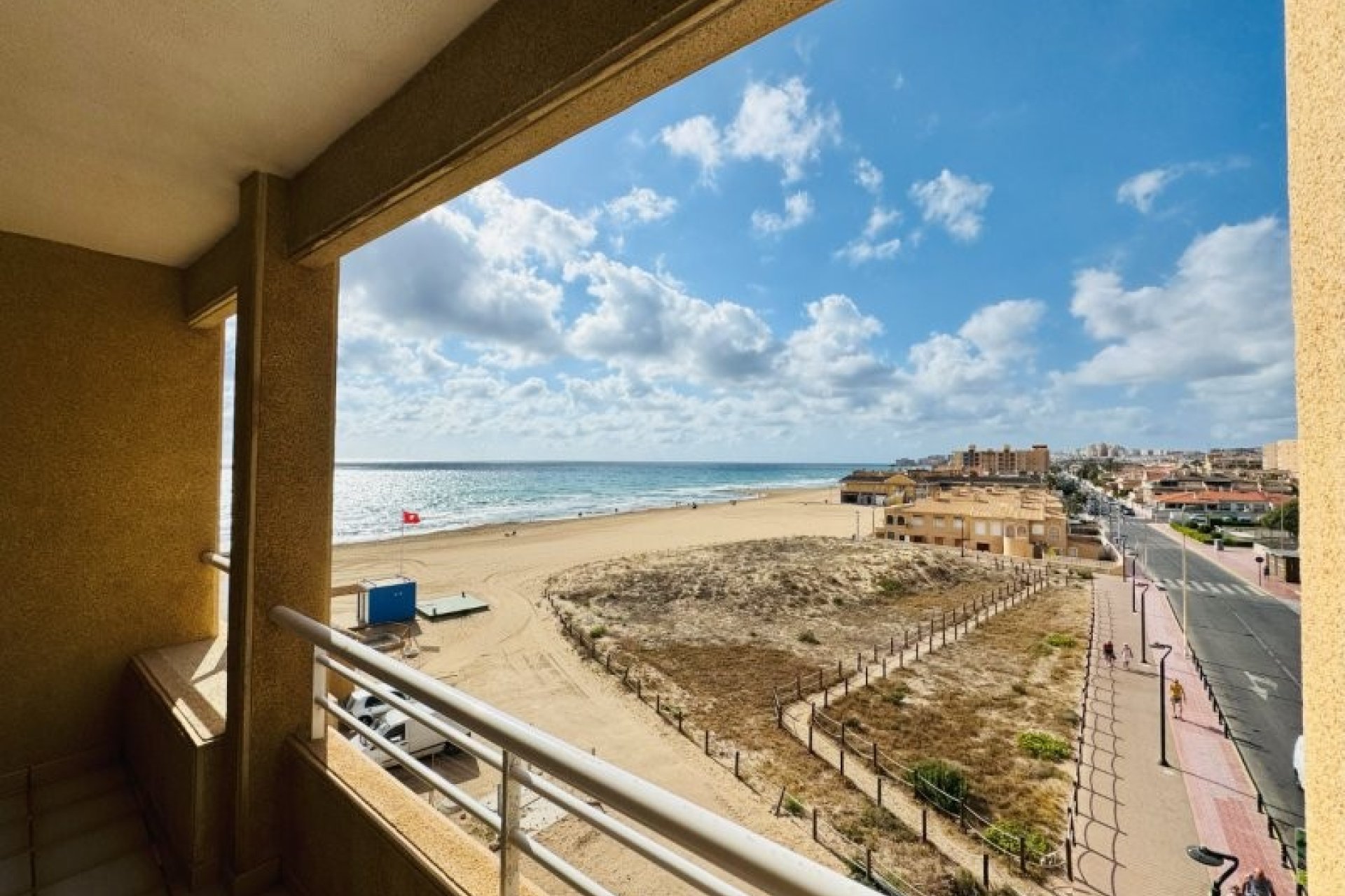 Resale - Apartment -
La Mata - Costa Blanca