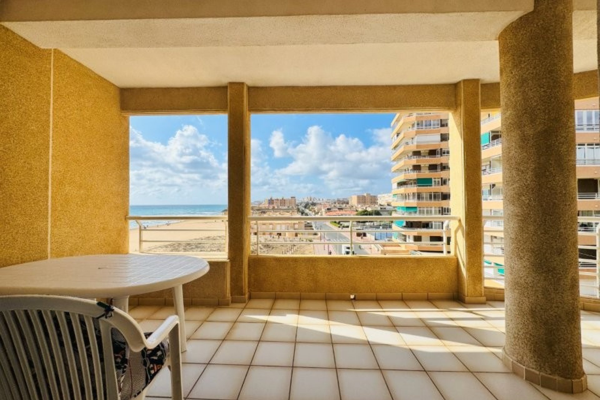 Resale - Apartment -
La Mata - Costa Blanca