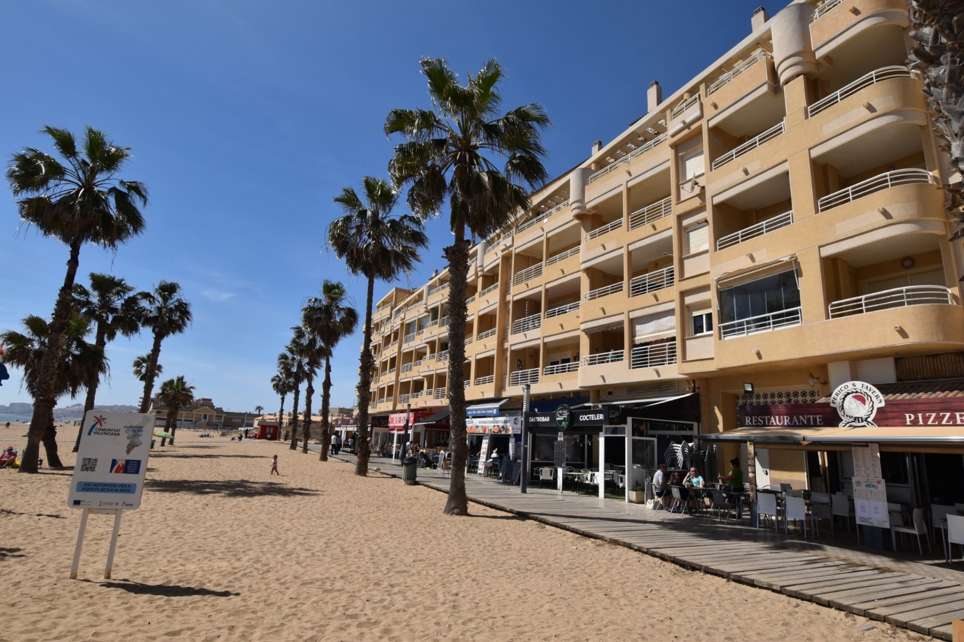 Resale - Apartment -
La Mata - Costa Blanca